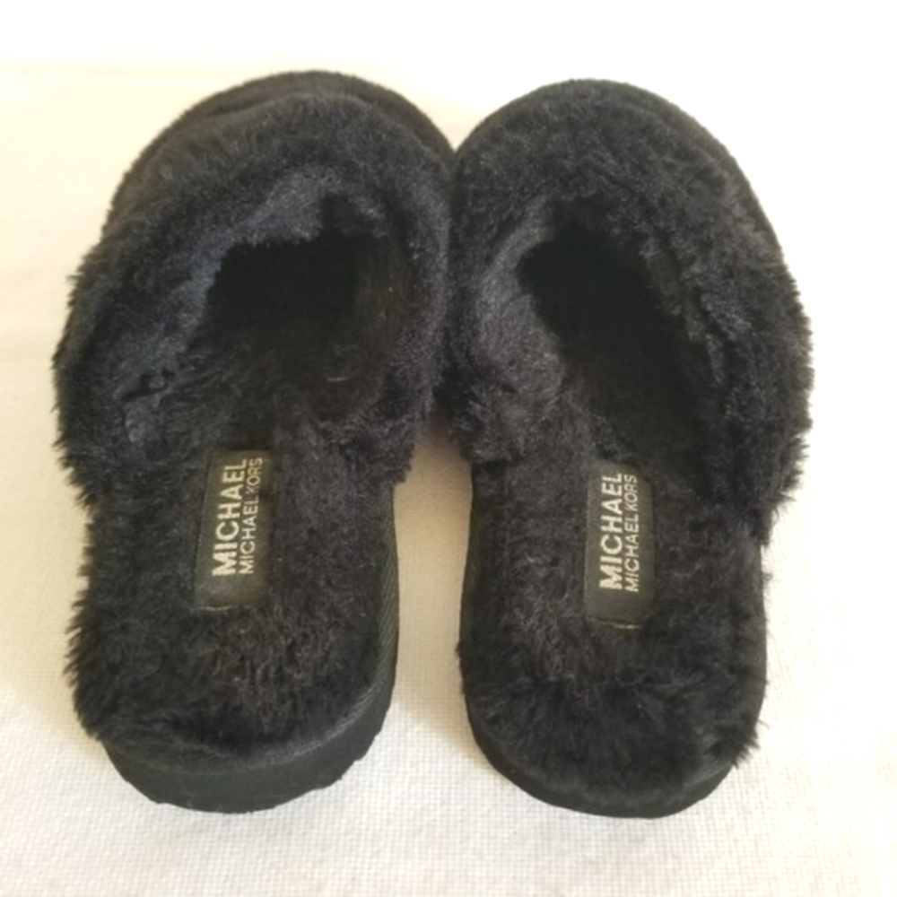 Michael Kors Black Faux Fur Slippers Size 7.5 - Picture 3 of 6